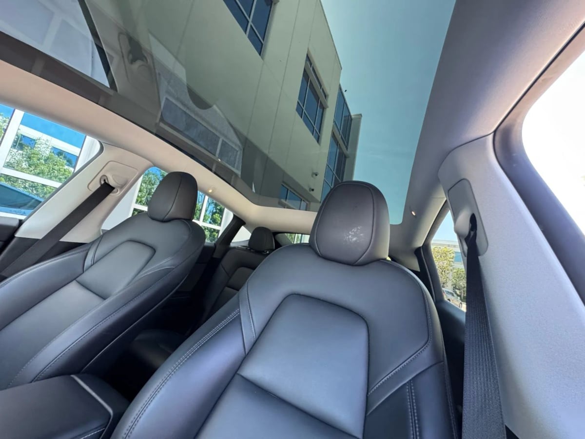 2023 Tesla Model Y Long Range photo 11