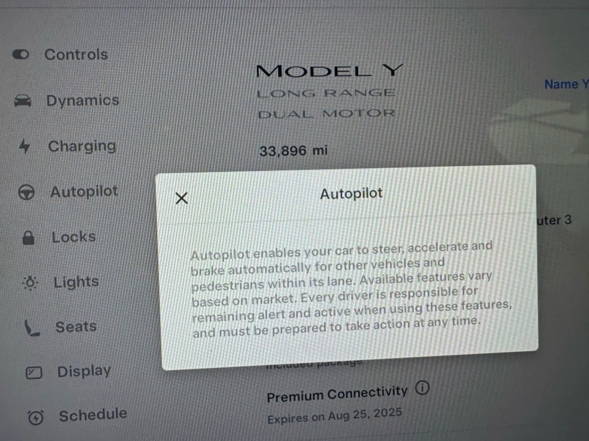 2023 Tesla Model Y Long Range photo 17