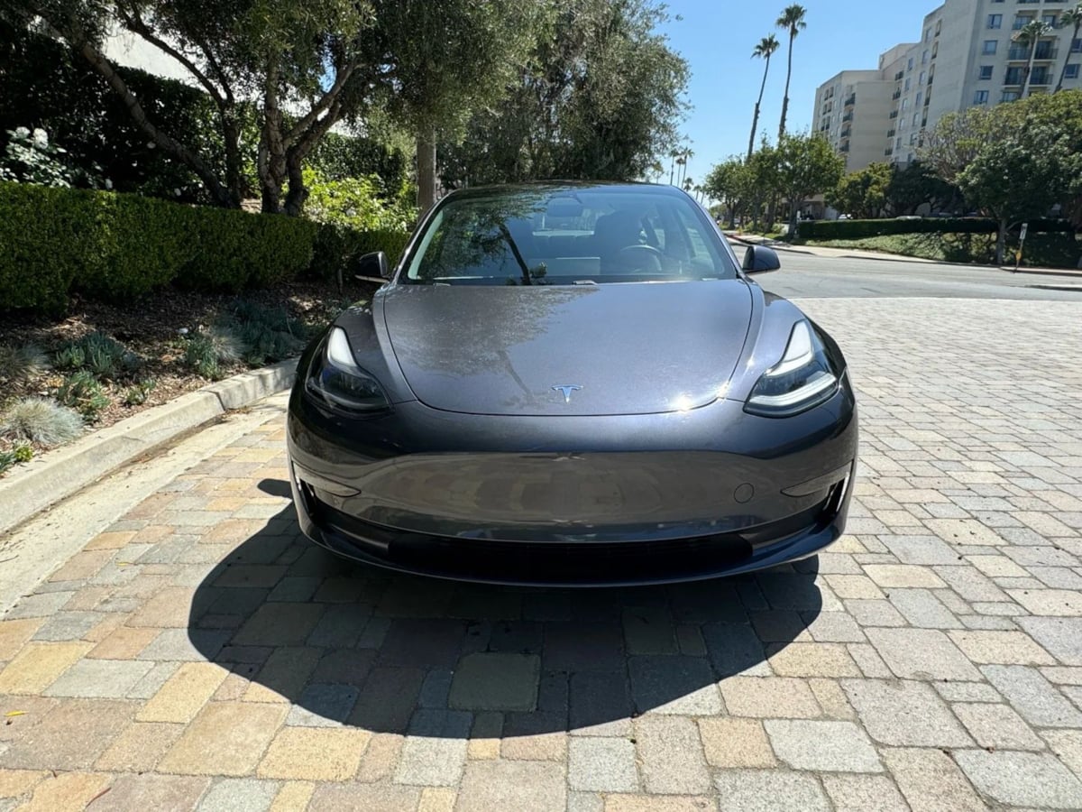 2022 Tesla Model 3 Performance photo 2