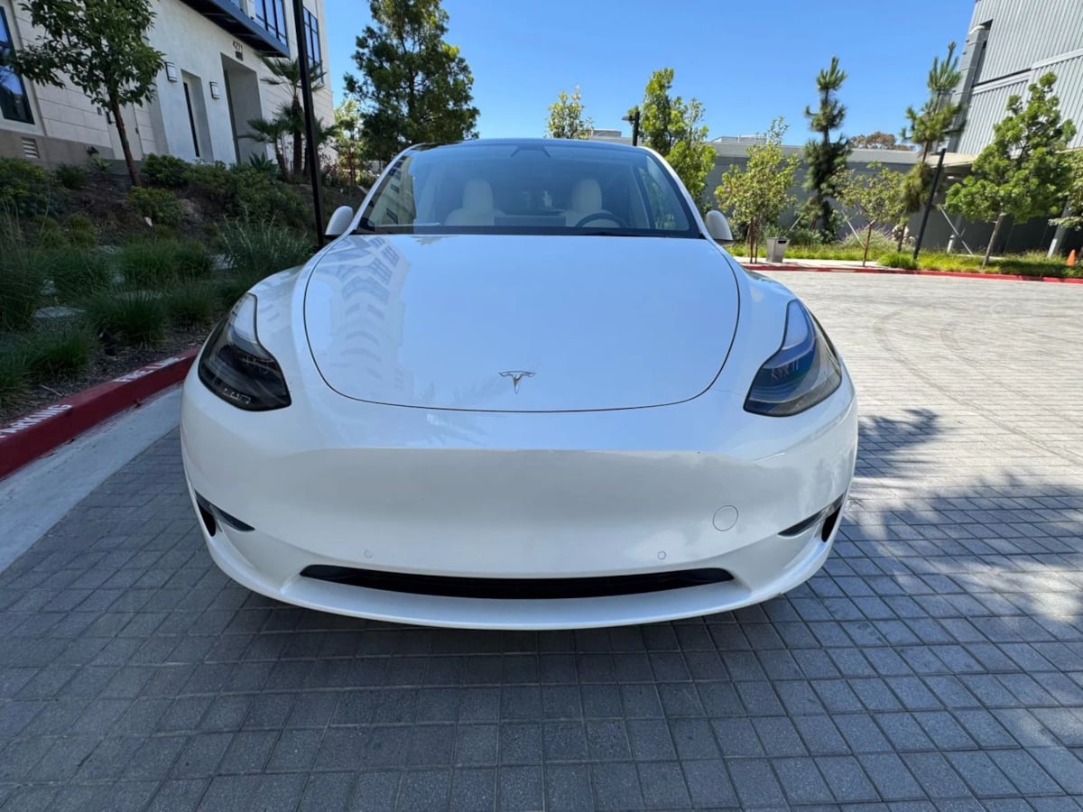 2022 Tesla Model Y Performance photo 2