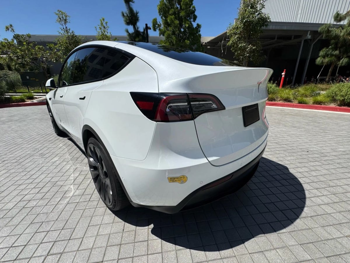 2022 Tesla Model Y Performance photo 8