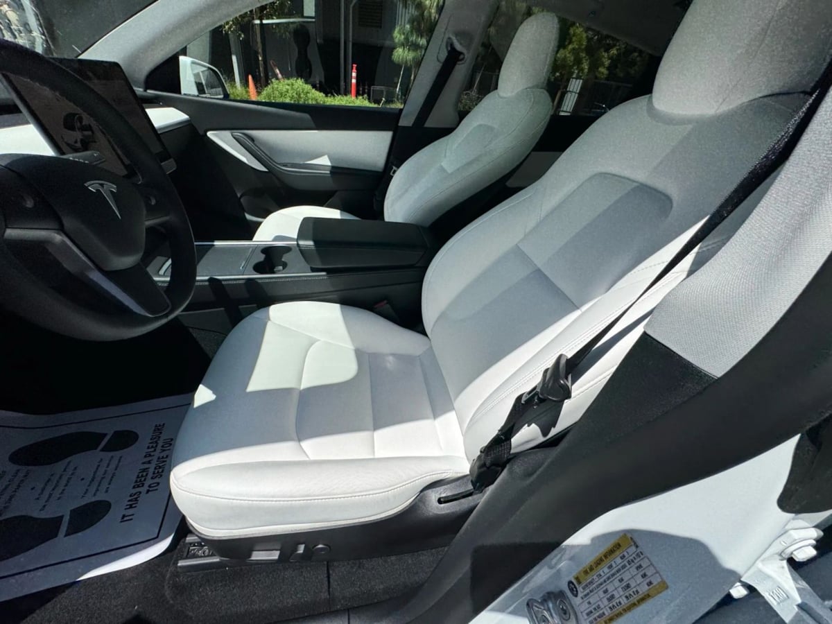 2022 Tesla Model Y Performance photo 14