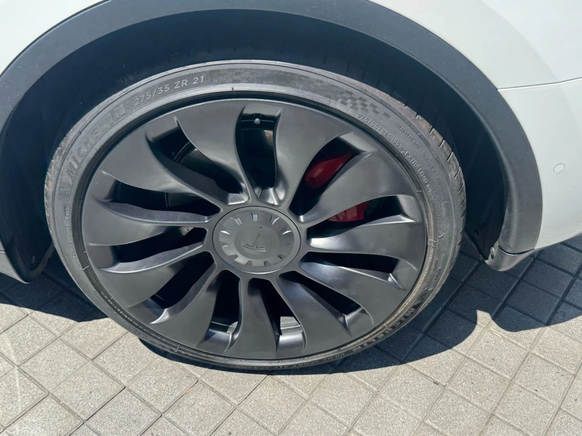 2022 Tesla Model Y Performance photo 25