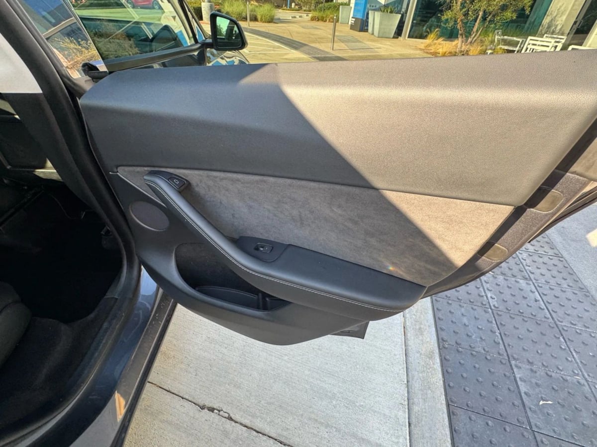 2023 Tesla Model Y Long Range photo 20