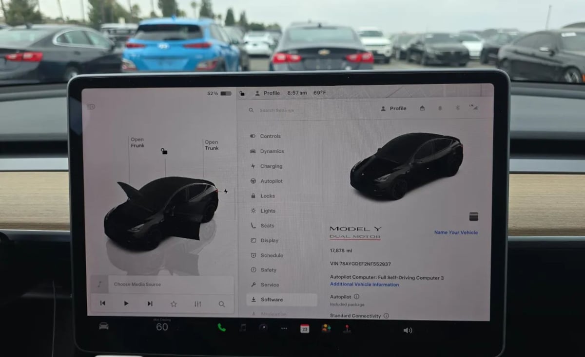 2022 Tesla Model Y Performance photo 2