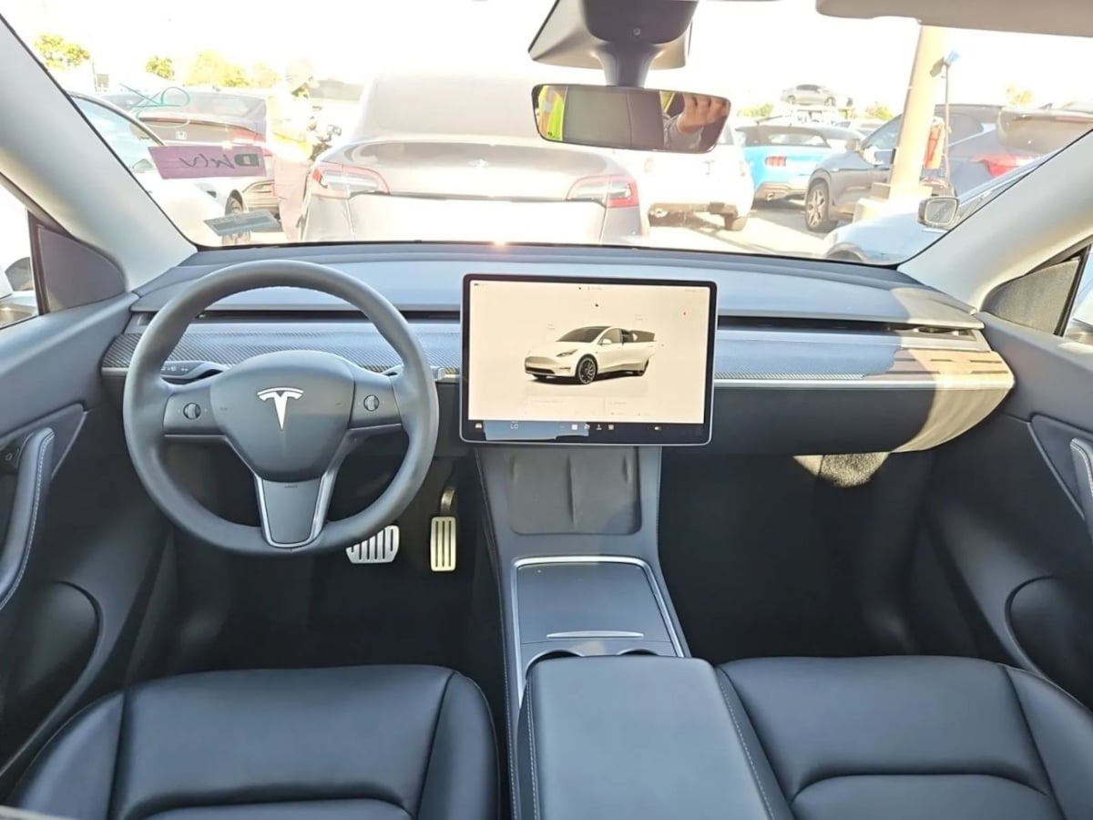 2022 Tesla Model Y Performance photo 2
