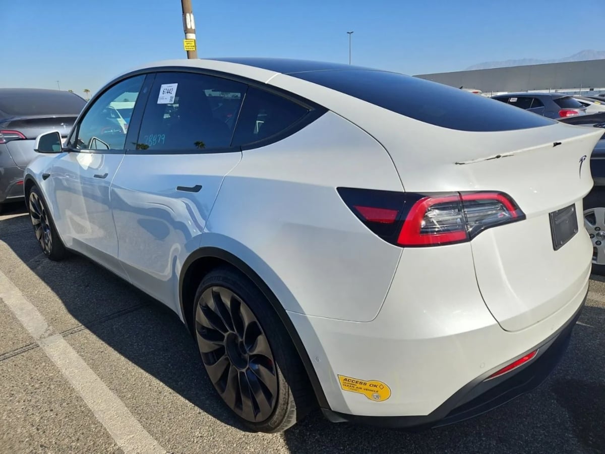 2022 Tesla Model Y Performance photo 4