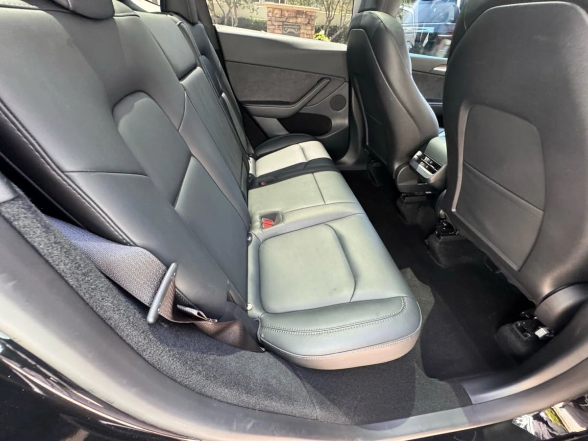 2023 Tesla Model Y Long Range photo 13