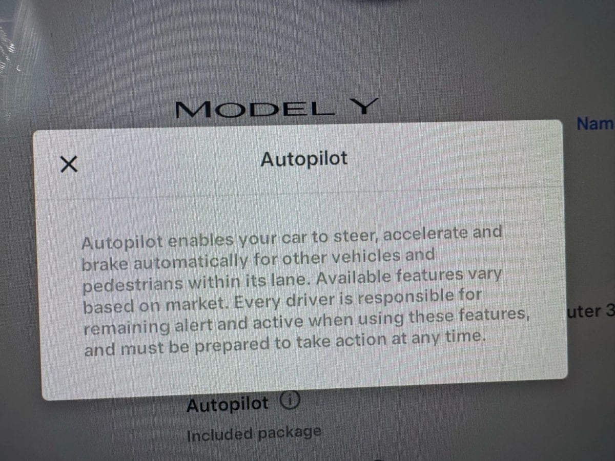 2023 Tesla Model Y Long Range photo 16