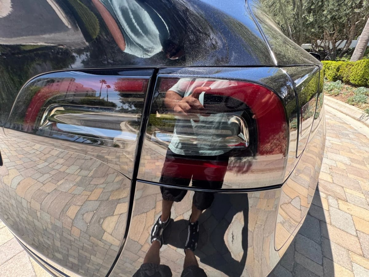 2023 Tesla Model Y Long Range photo 26