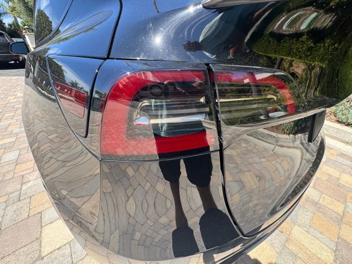 2023 Tesla Model Y Long Range photo 27