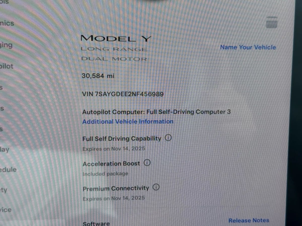 2022 Tesla Model Y Long Range photo 4