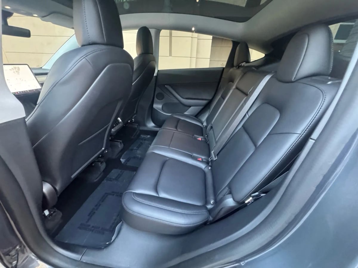 2022 Tesla Model Y Performance photo 15