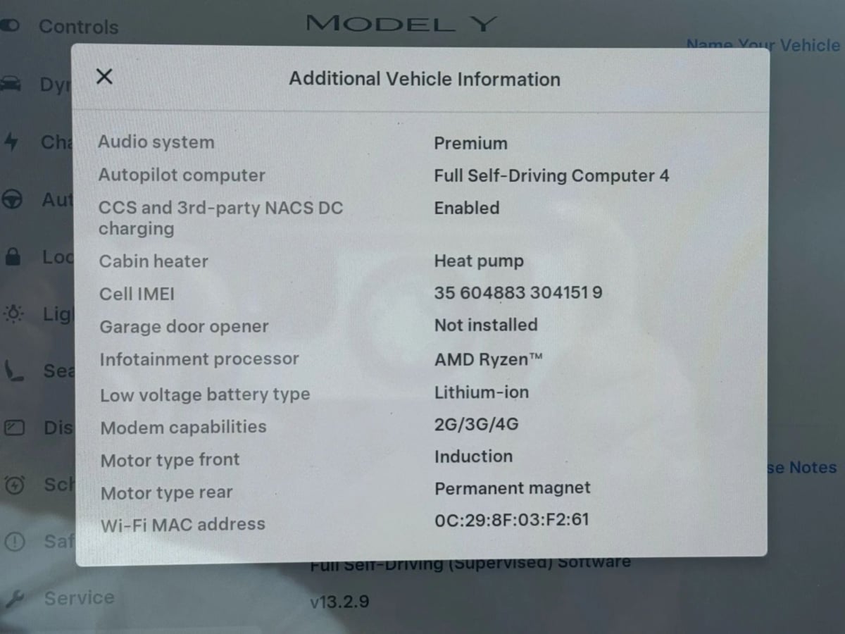 2024 Tesla Model Y Long Range photo 12