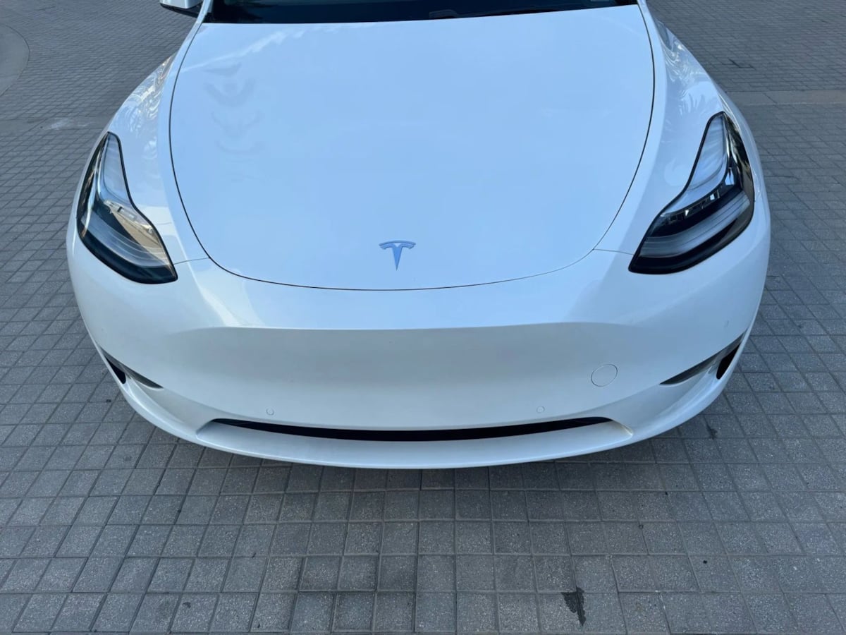 2024 Tesla Model Y Long Range photo 15