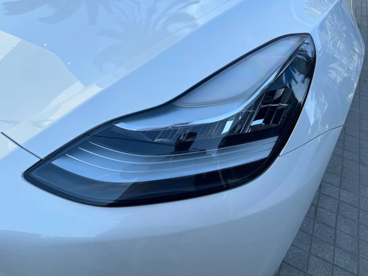 2024 Tesla Model Y Long Range photo 16