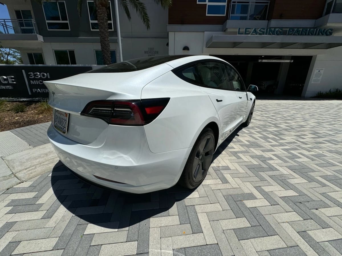 2022 Tesla Model 3 photo 5