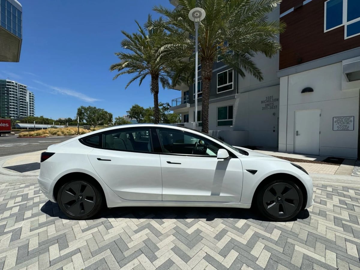 2022 Tesla Model 3 photo 6