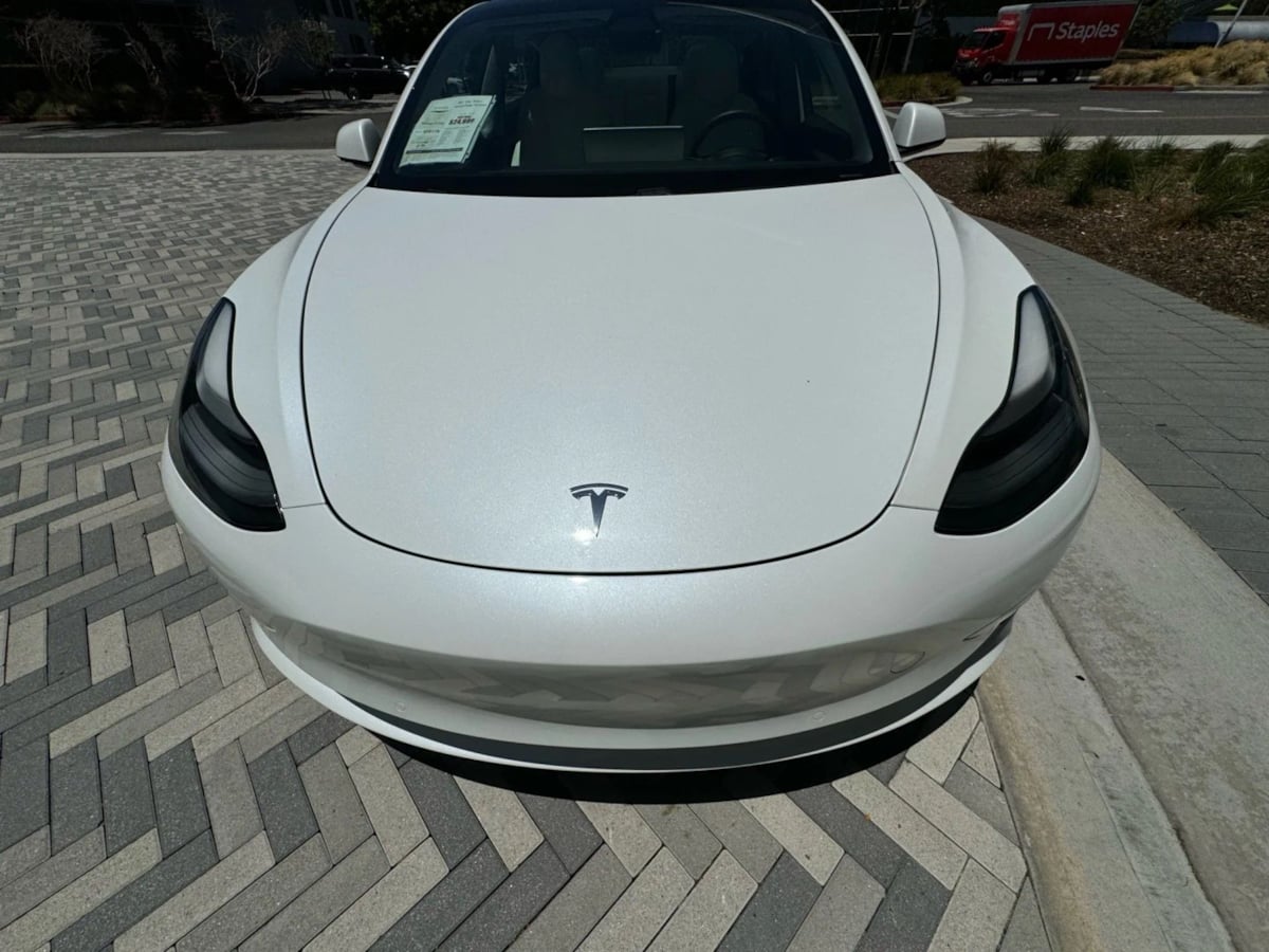 2022 Tesla Model 3 photo 18