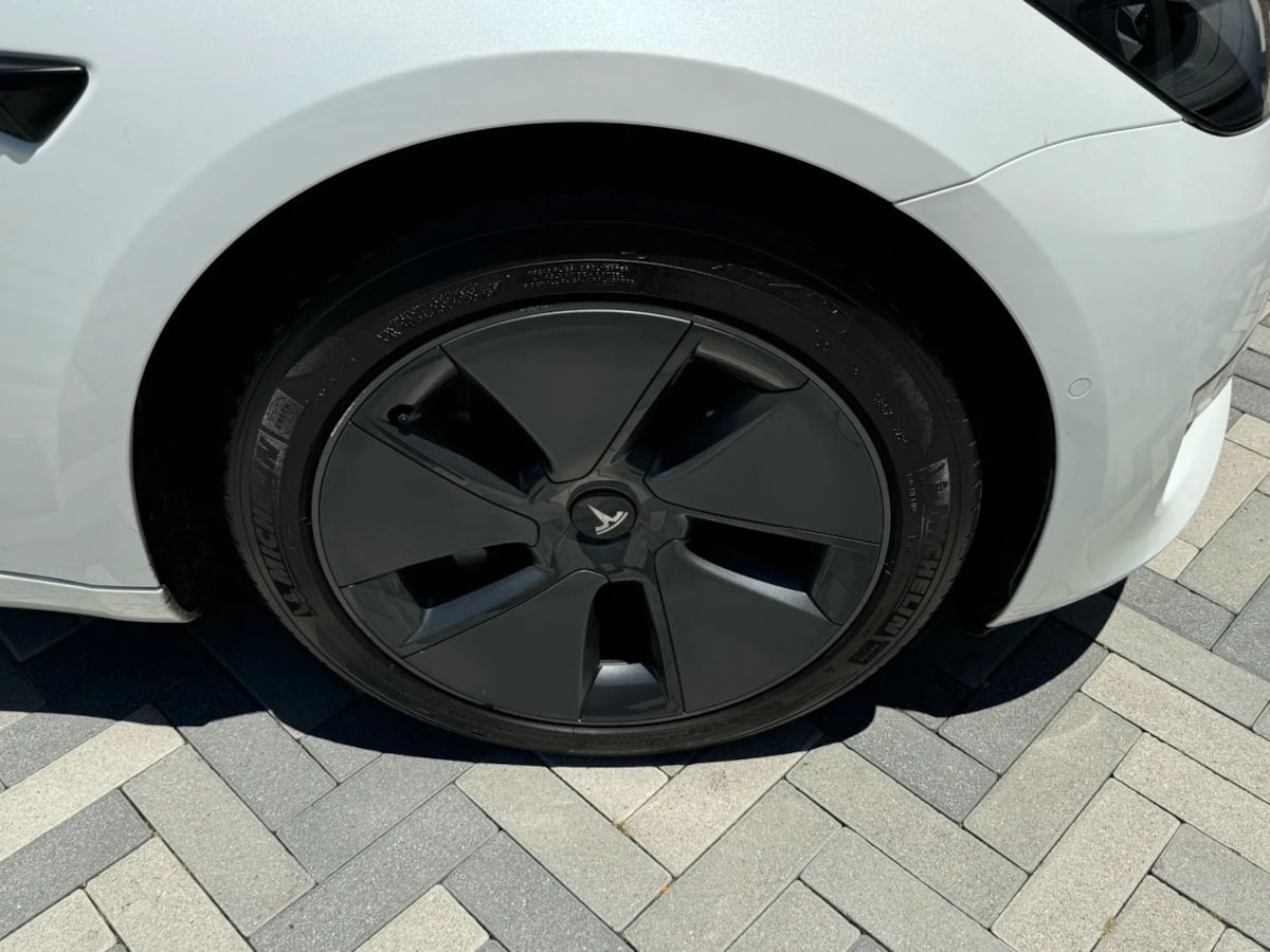2022 Tesla Model 3 photo 22