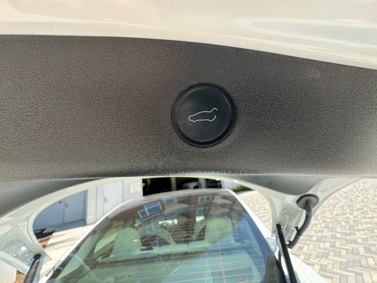 2022 Tesla Model 3 photo 23