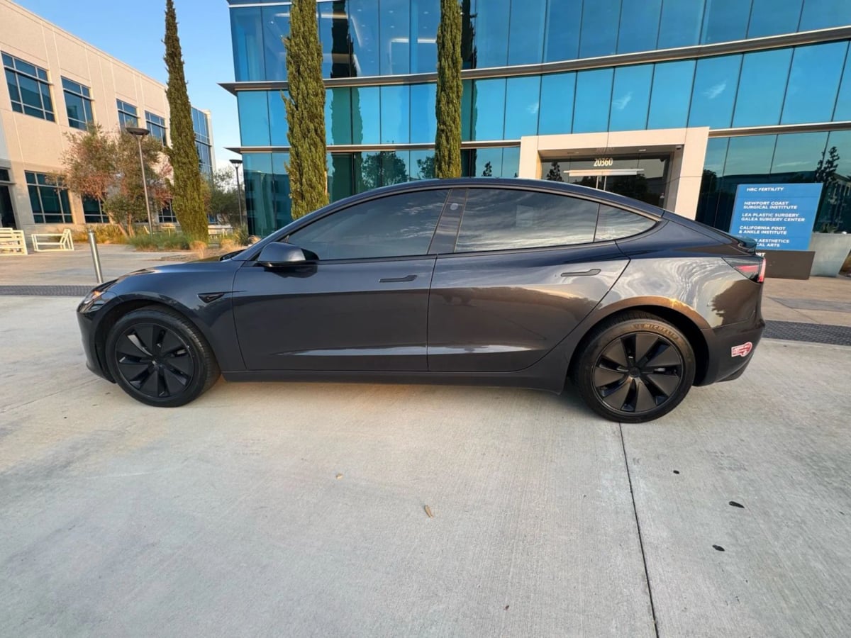 2024 Tesla Model 3 Long Range photo 6