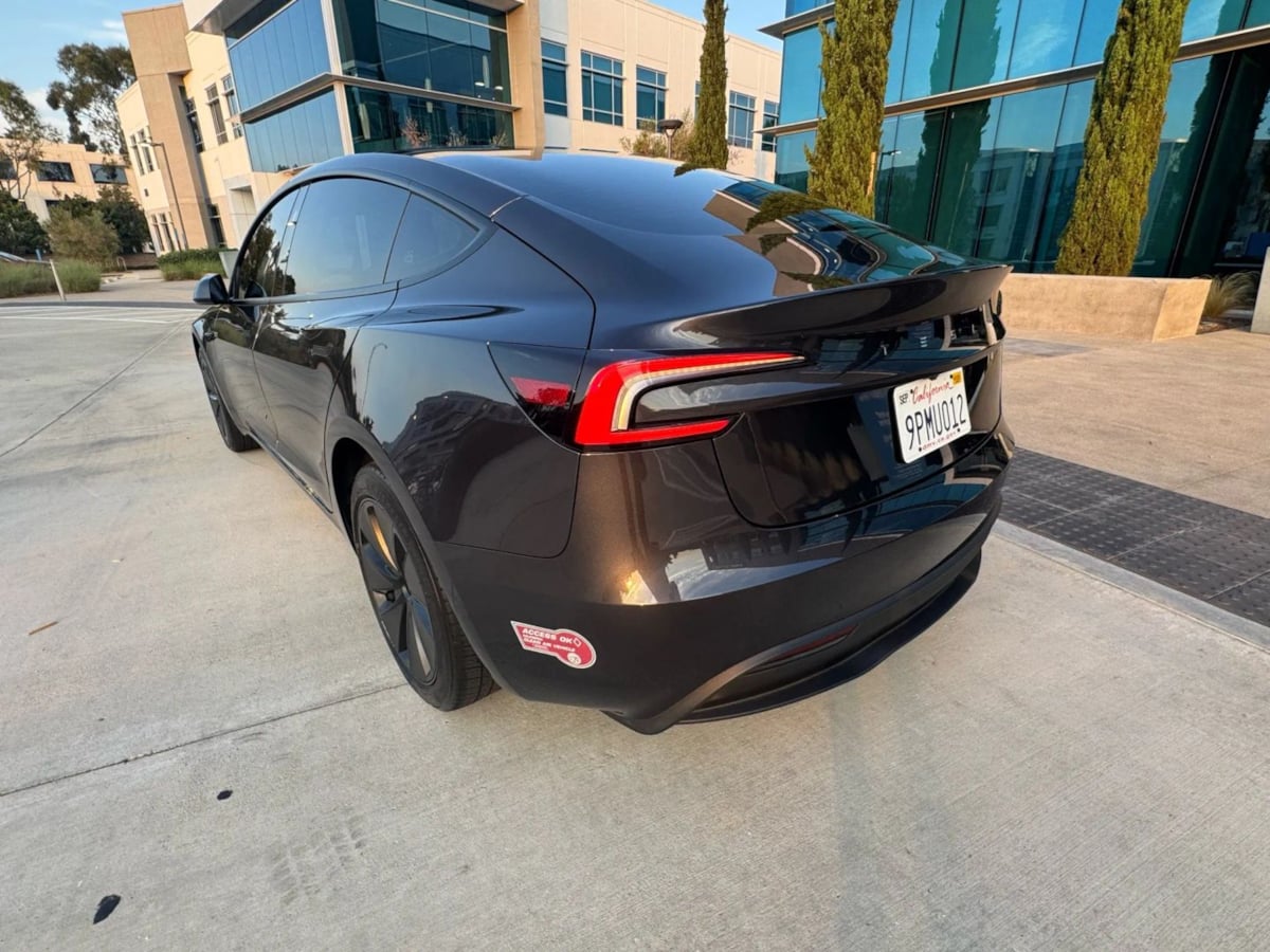 2024 Tesla Model 3 Long Range photo 7