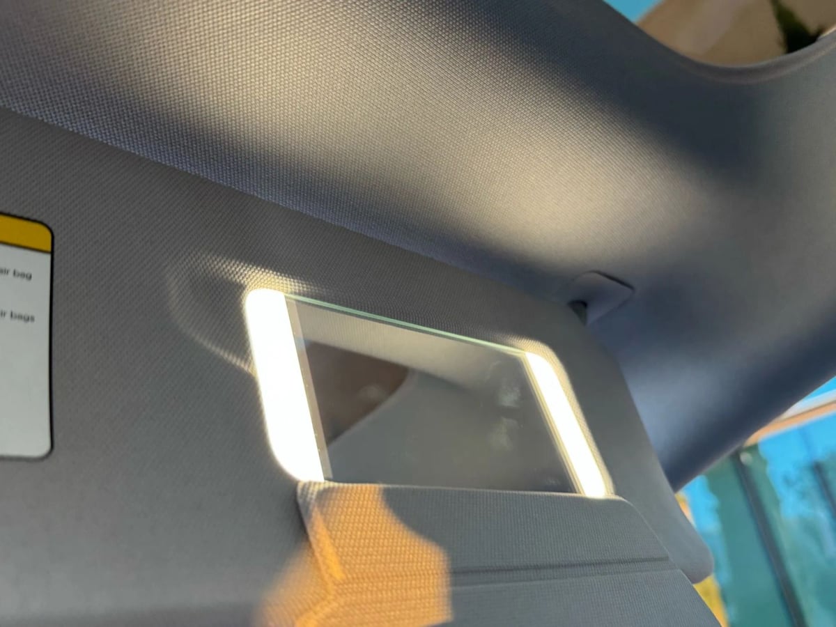 2024 Tesla Model 3 Long Range photo 28