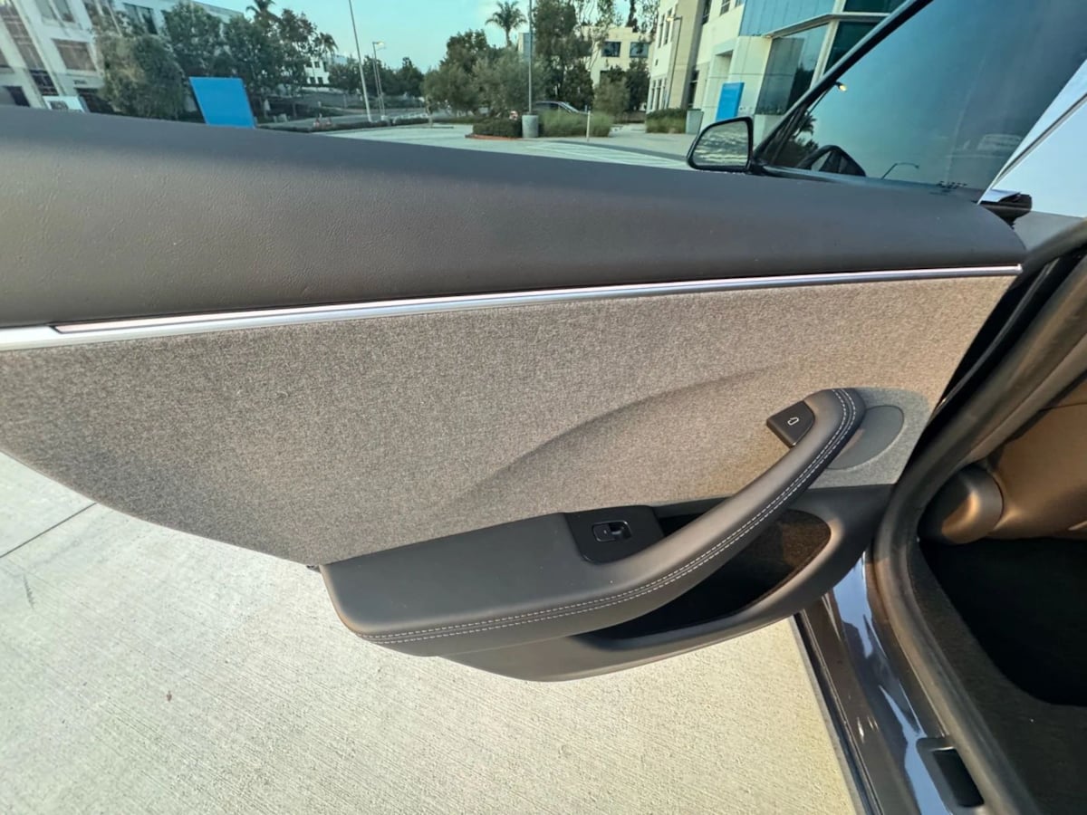 2024 Tesla Model 3 Long Range photo 31