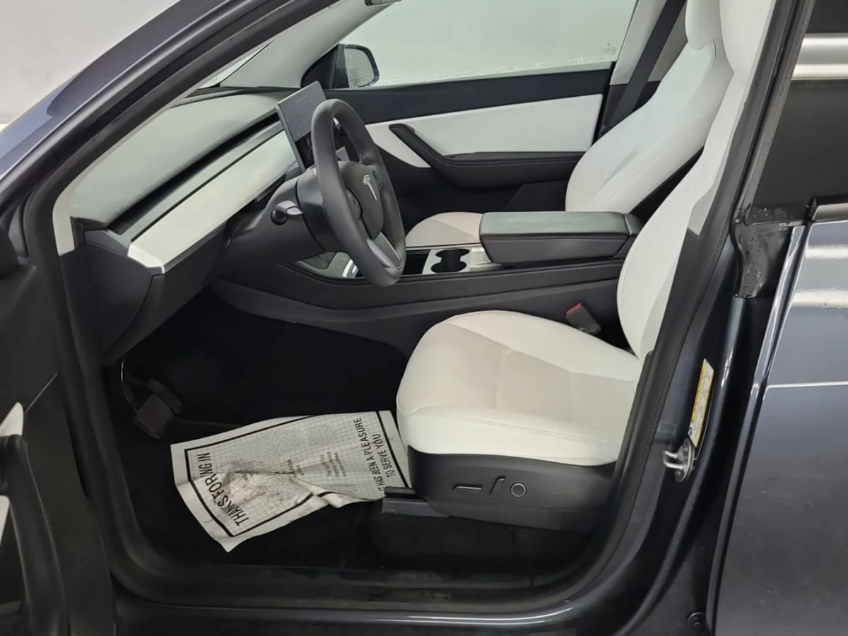 2021 Tesla Model Y Long Range photo 7