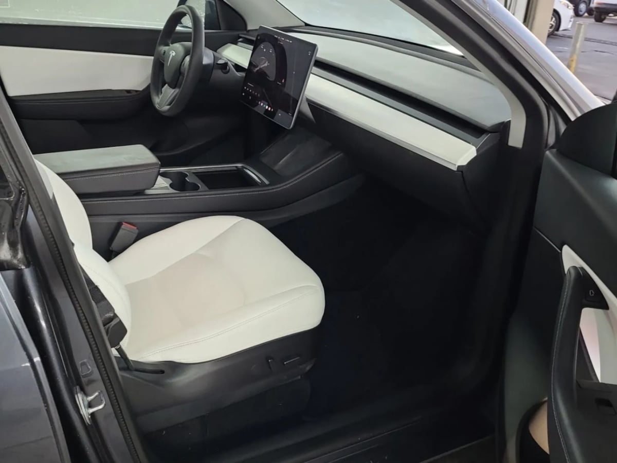 2021 Tesla Model Y Long Range photo 8
