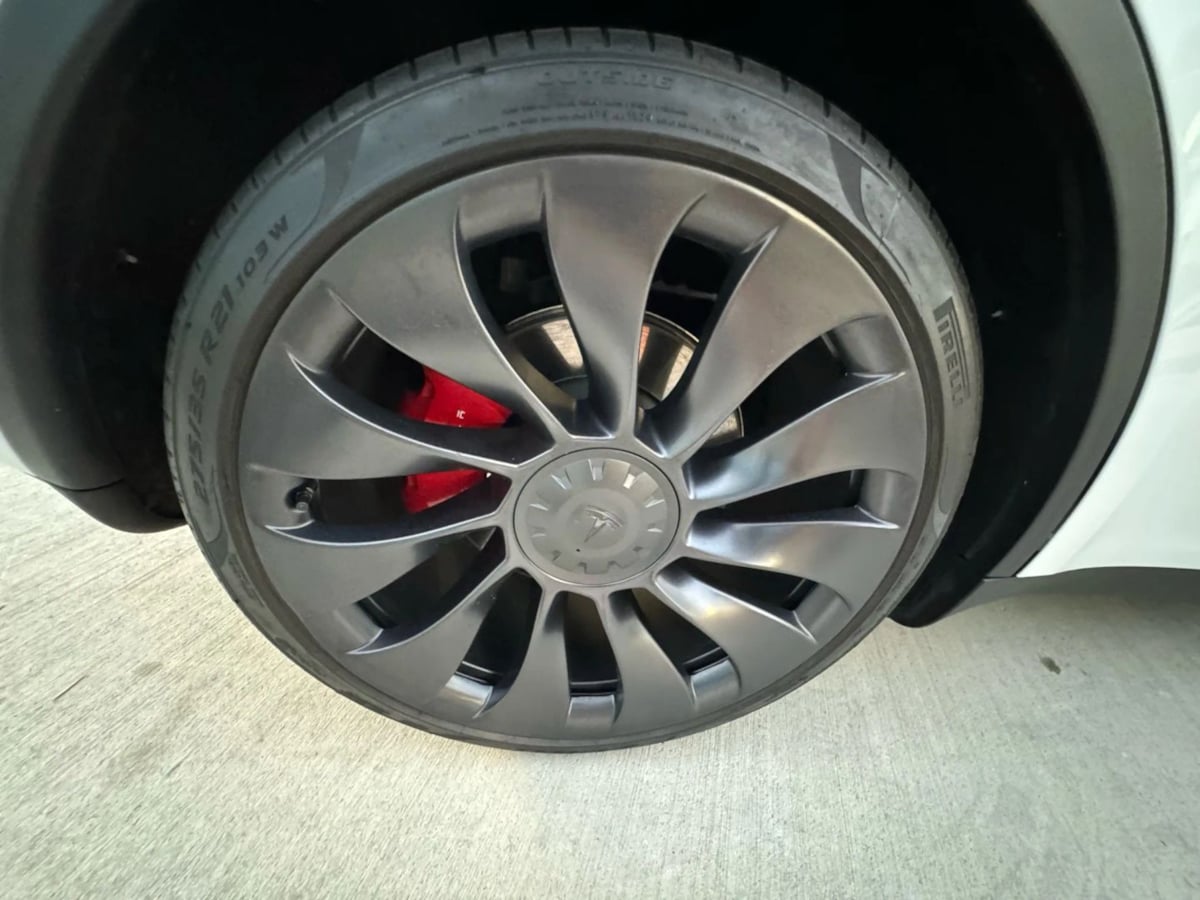 2022 Tesla Model Y Performance photo 30