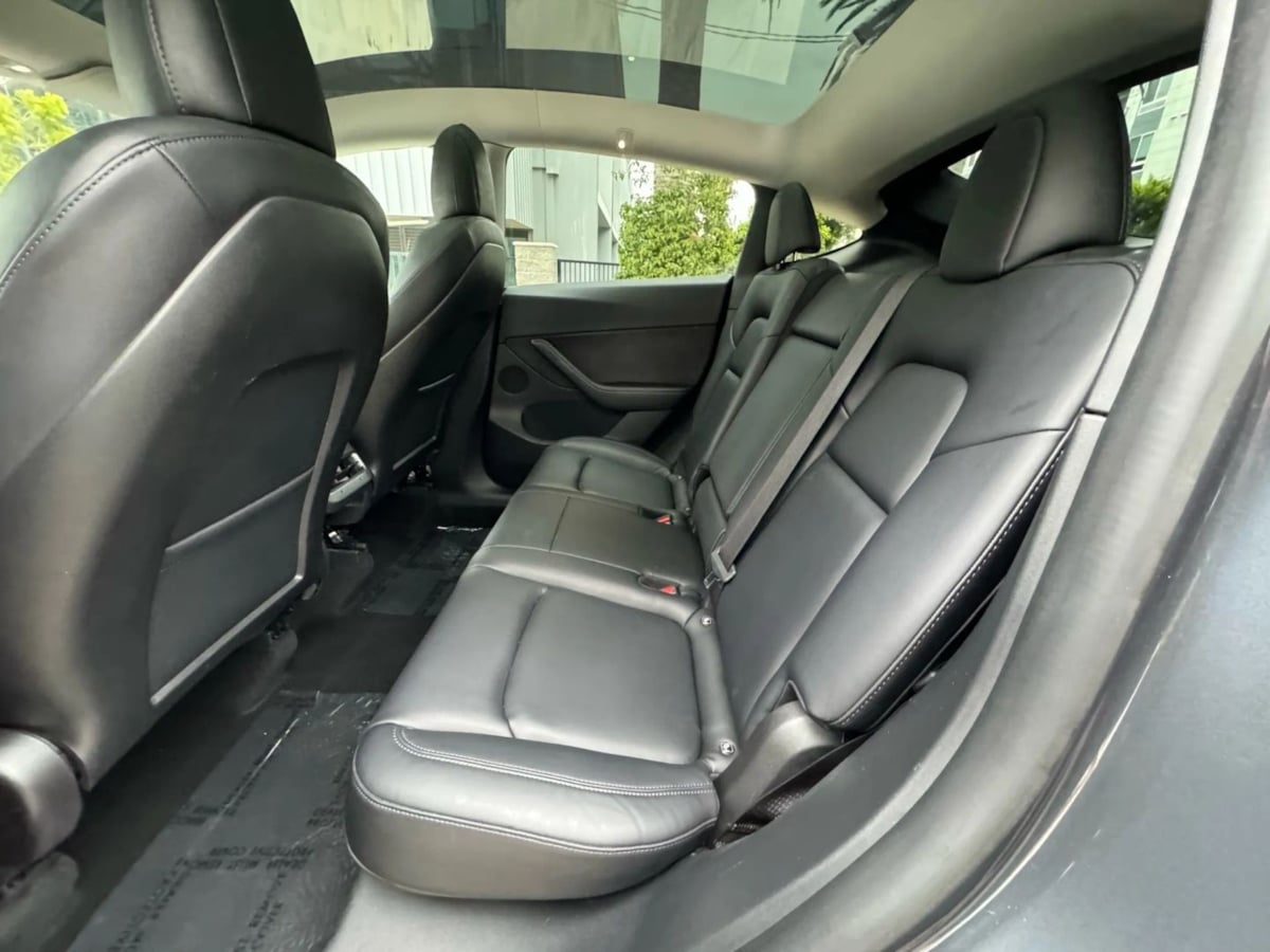 2022 Tesla Model Y Performance photo 16