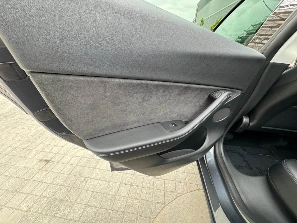 2022 Tesla Model Y Performance photo 21