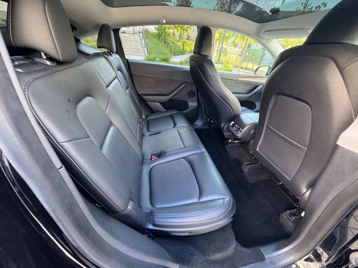 2023 Tesla Model Y Long Range photo 10