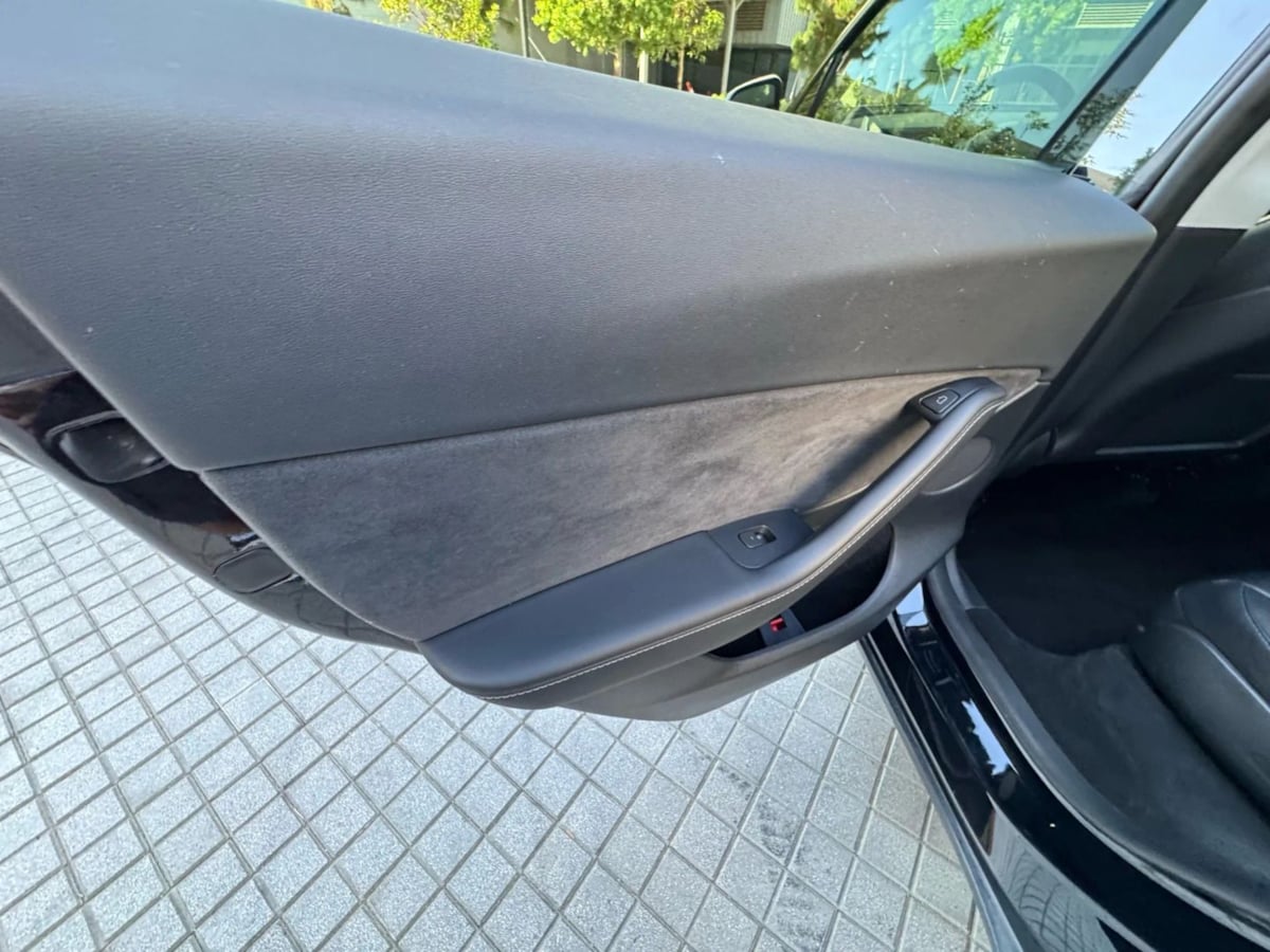 2023 Tesla Model Y Long Range photo 24