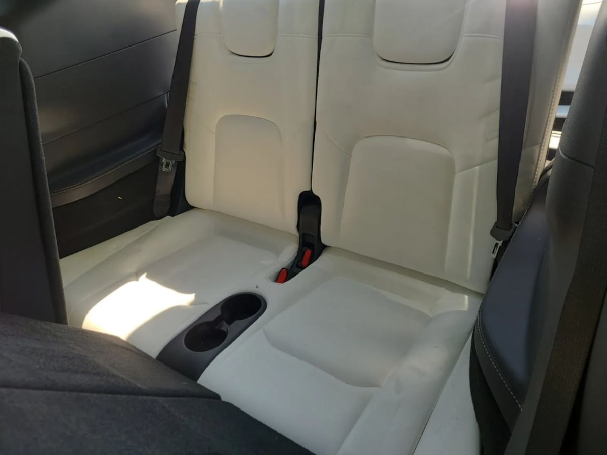 2022 Tesla Model Y Long Range photo 5