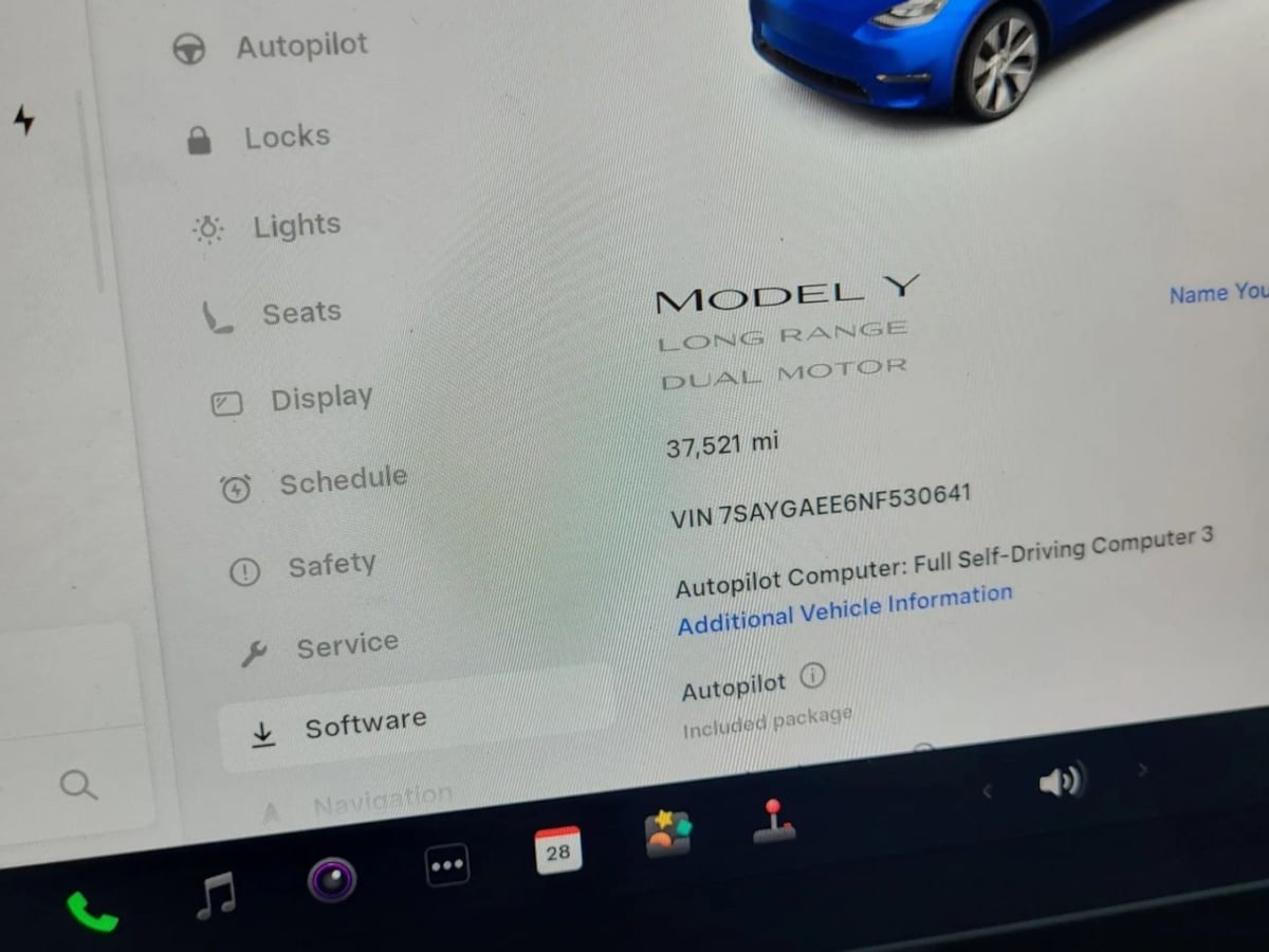 2022 Tesla Model Y Long Range photo 8