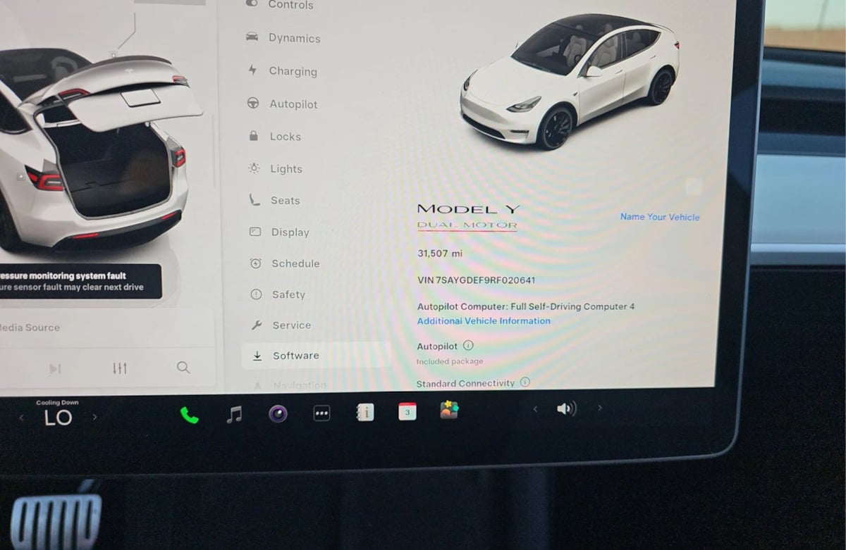 2024 Tesla Model Y Performance photo 5
