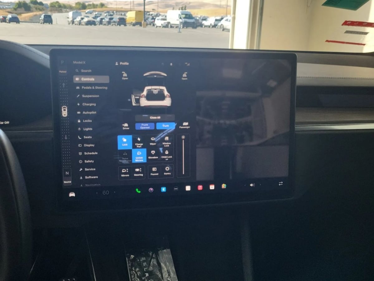 2021 Tesla Model X Long Range photo 7