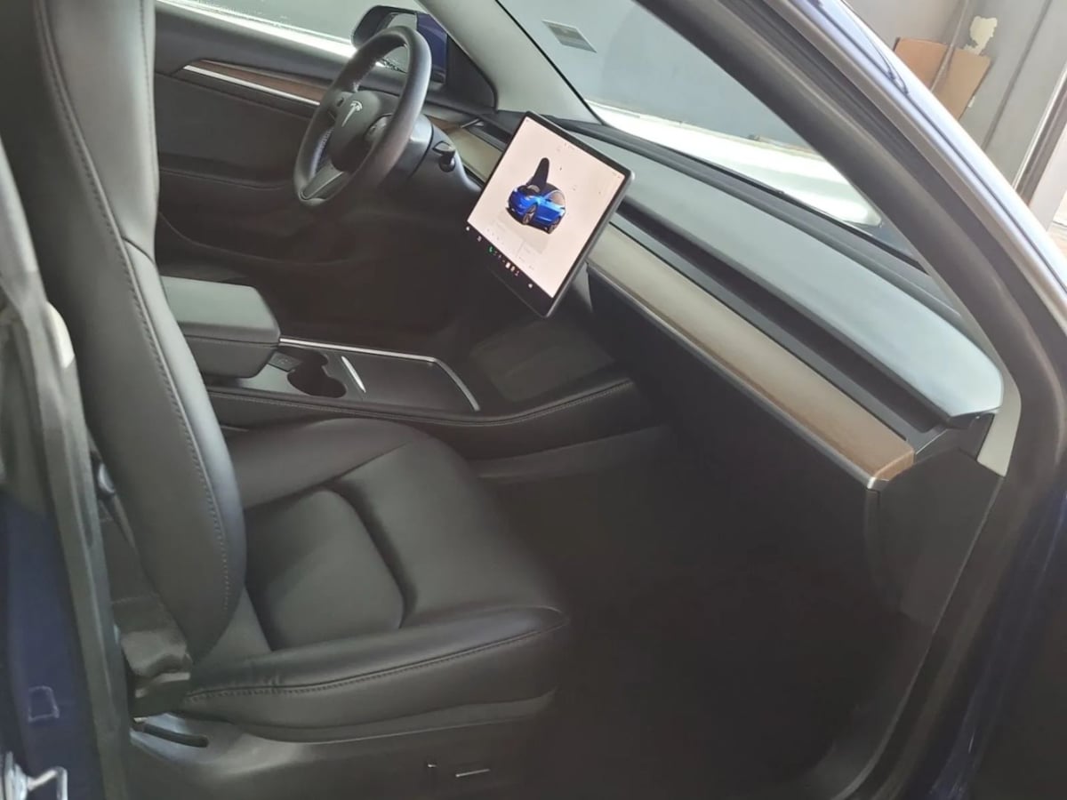 2022 Tesla Model 3 photo 2