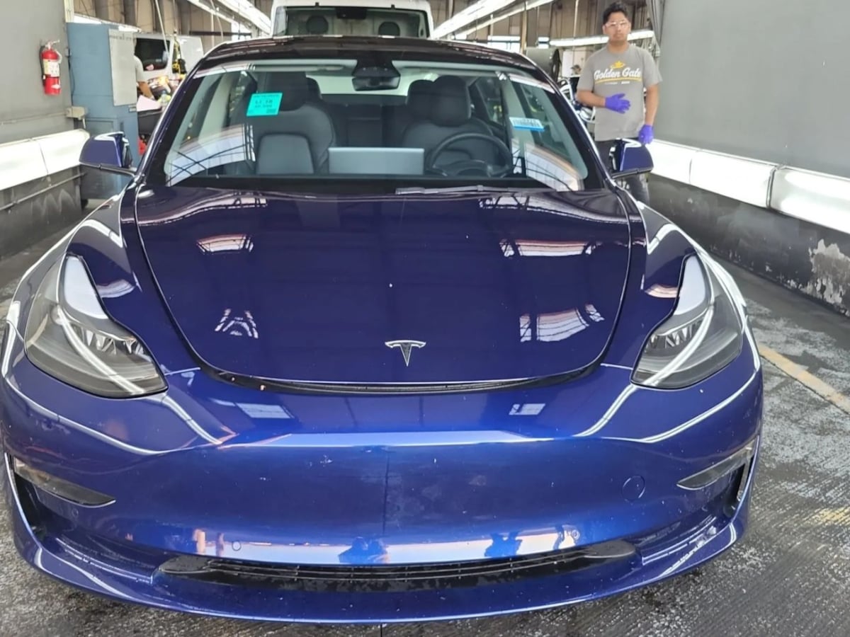 2022 Tesla Model 3 photo 3