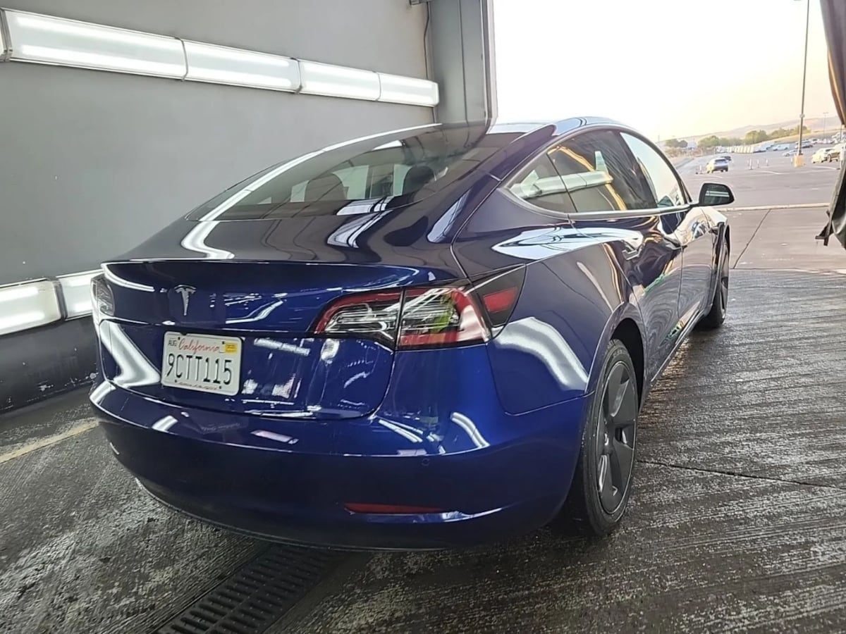 2022 Tesla Model 3 photo 6