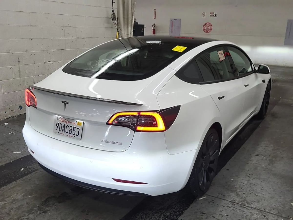 2022 Tesla Model 3 Performance photo 5