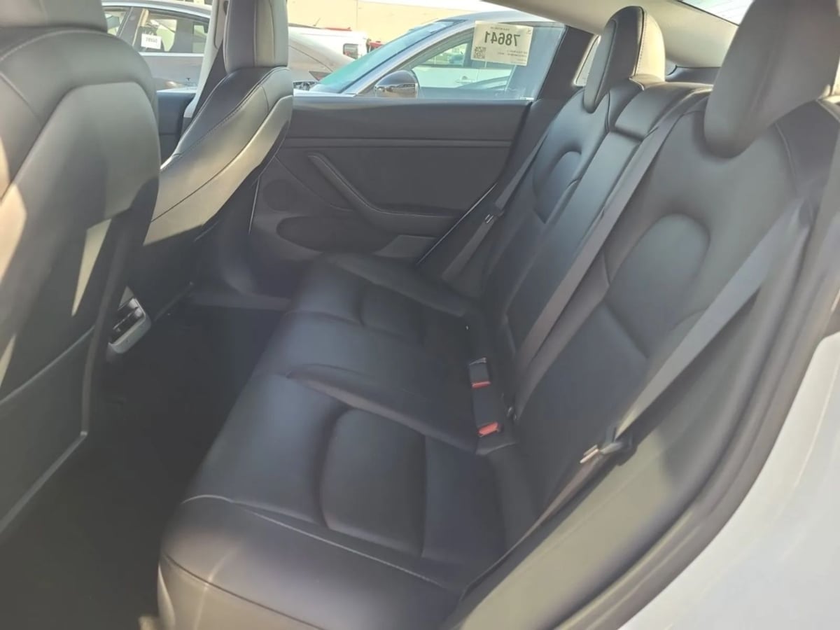 2022 Tesla Model 3 Performance photo 7