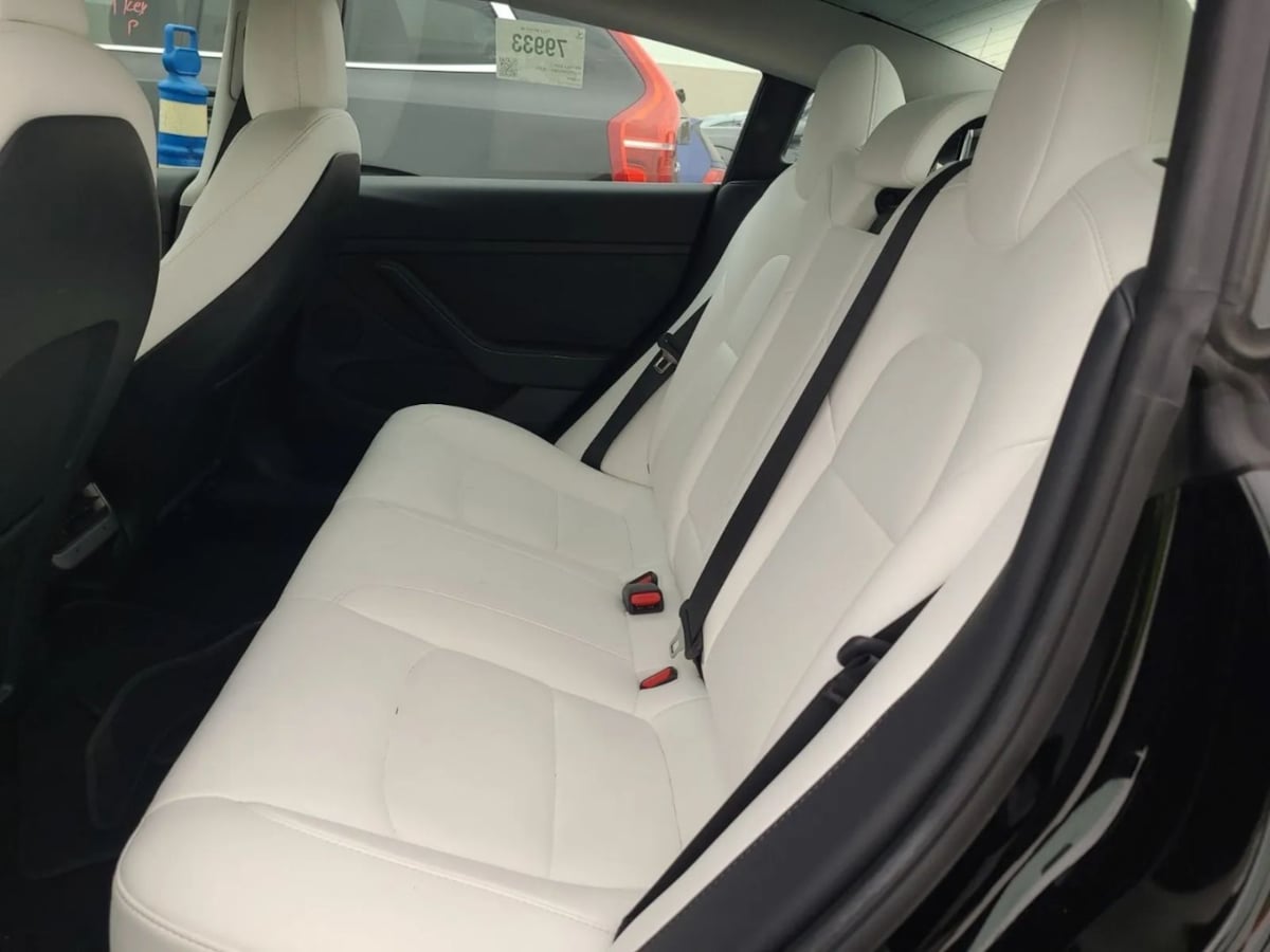 2022 Tesla Model 3 Performance photo 4