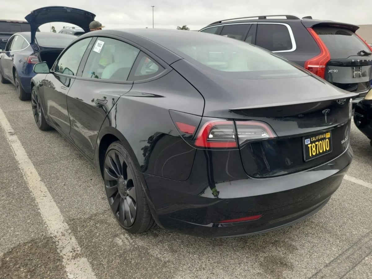 2022 Tesla Model 3 Performance photo 5