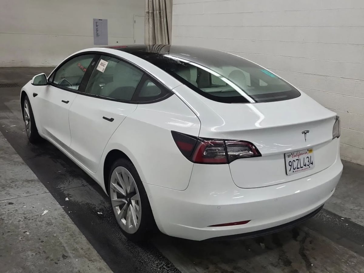 2022 Tesla Model 3 photo 7