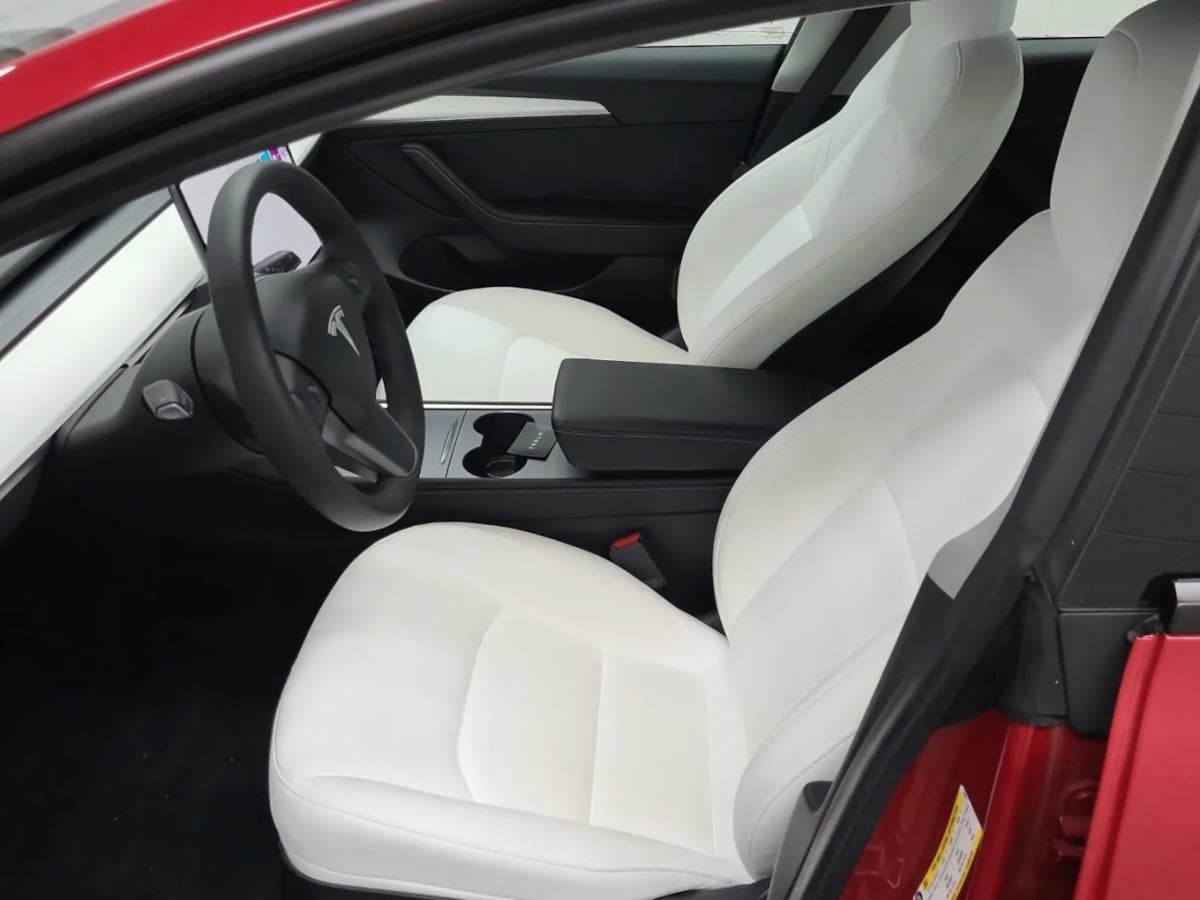 2022 Tesla Model 3 Performance photo 2