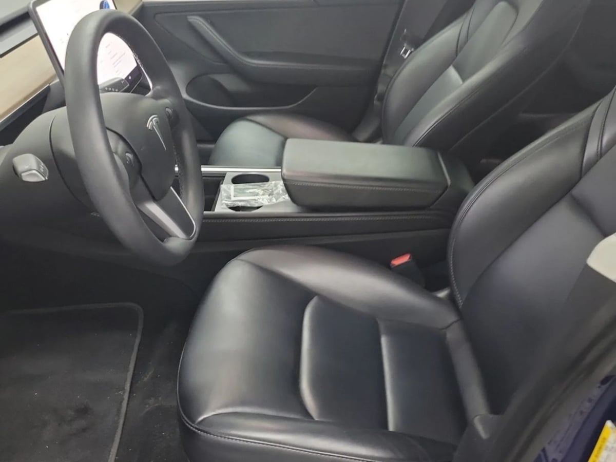 2022 Tesla Model 3 photo 4